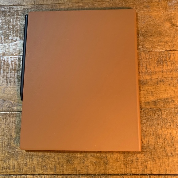 reMarkable 2 - 10.3” Paper Tablet with Marker Plus - Black + brown leather folio - Picture 5 of 14